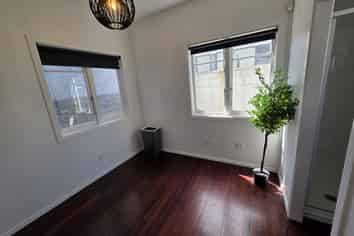 Motivated landlord – welcoming serious offers