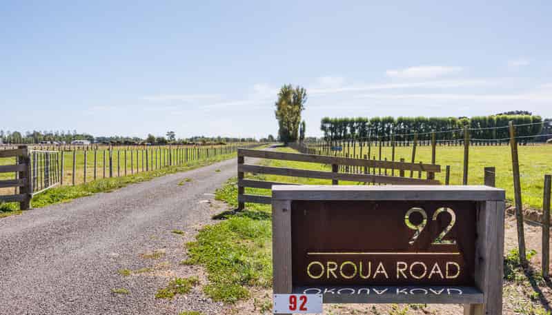 92a & 92b Oroua Road, Newbury