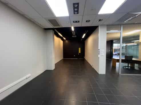 Mount Cook showroom/retail or ground floor office