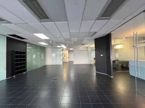Mount Cook showroom/retail or ground floor office