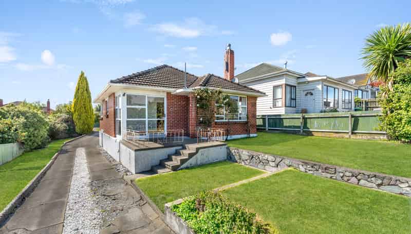 52 Woodlands Road, Parkside