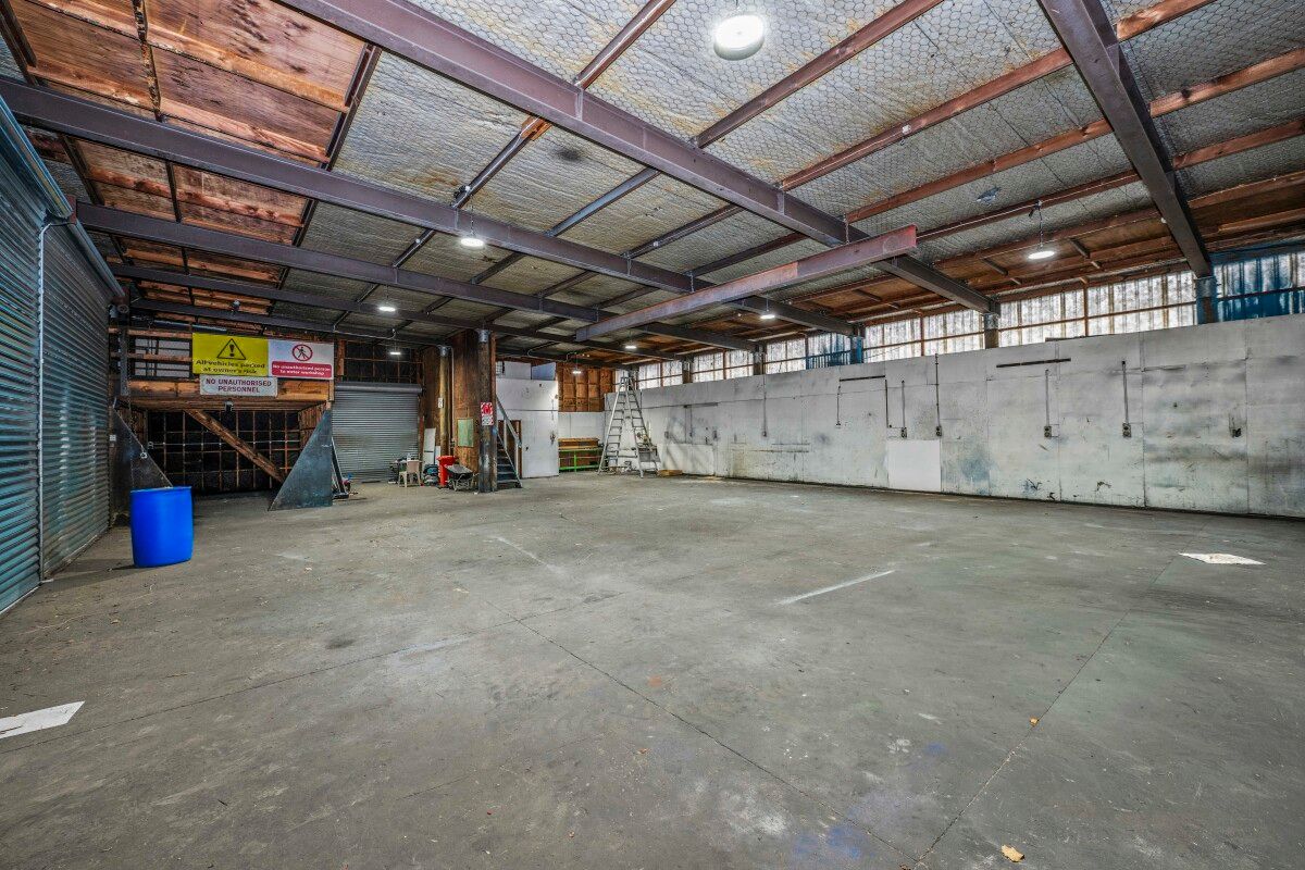 4,033m² Sealed Yard with Warehouse & Office - Ansicht 3