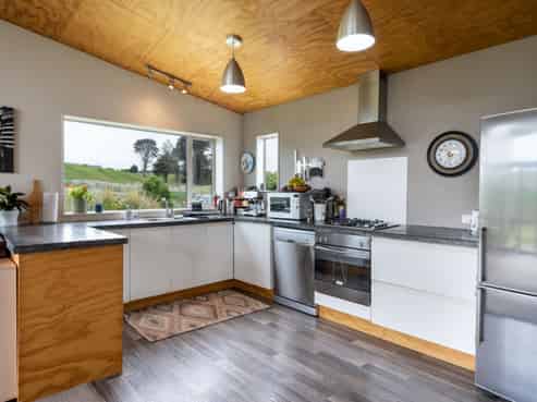 279 Hillhead Road, Corstorphine