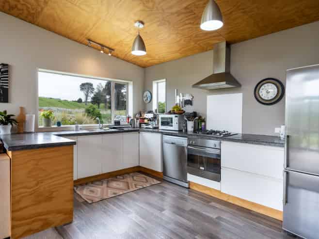 279 Hillhead Road, Corstorphine