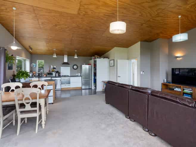 279 Hillhead Road, Corstorphine