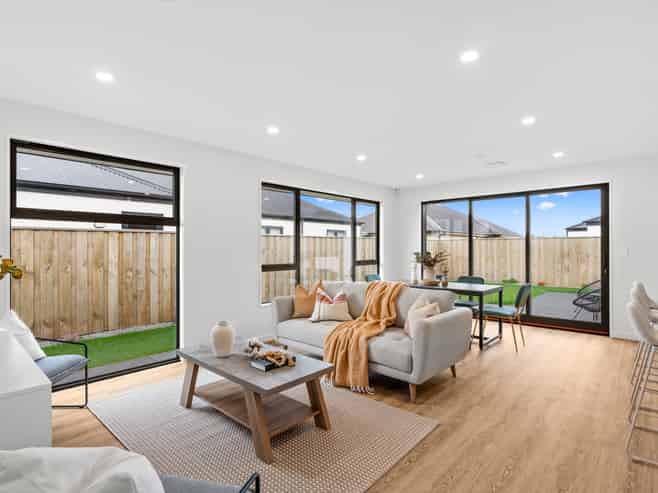 13 Samantha Lawry Road, Wigram