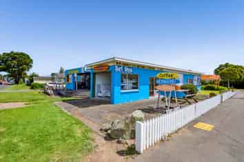 102 Tasman Street, Opunake