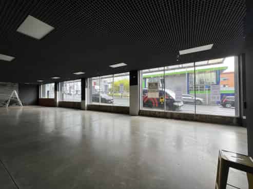 Great exposure! 675sqm of retail