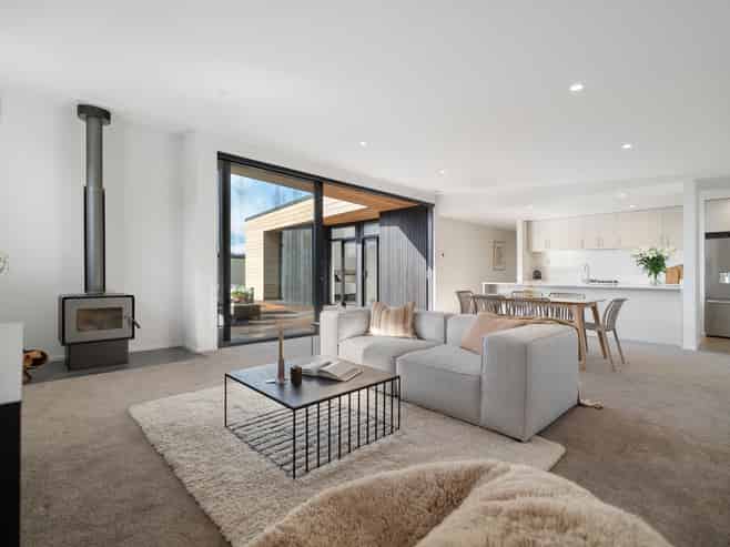 4 Stackbrae Avenue, Wanaka