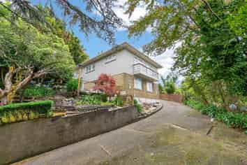 4 Main Road, Wainuiomata