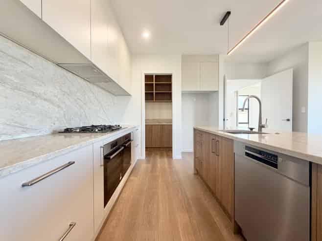 367 Te Taruna Drive, Milldale