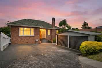 19 Captain Scott Road, Glen Eden