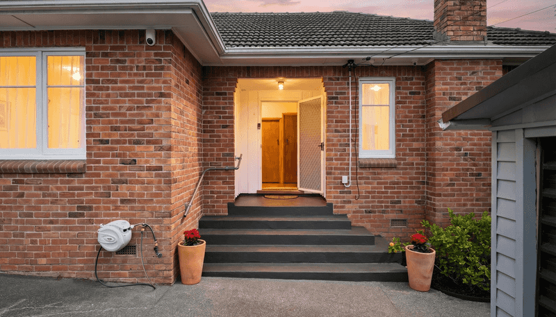 19 Captain Scott Road, Glen Eden