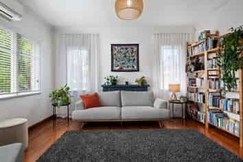 19 Captain Scott Road, Glen Eden