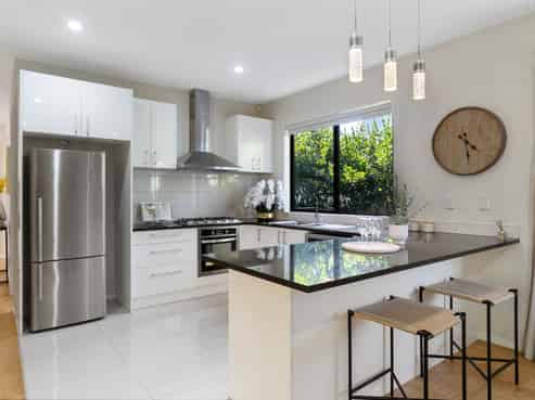 24A Seaside Avenue, Waterview