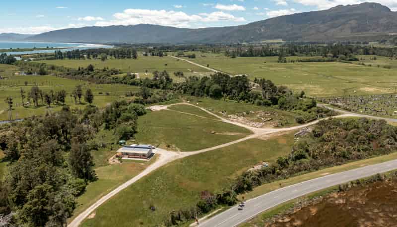 37 Fairdown Road, SH67, Westport