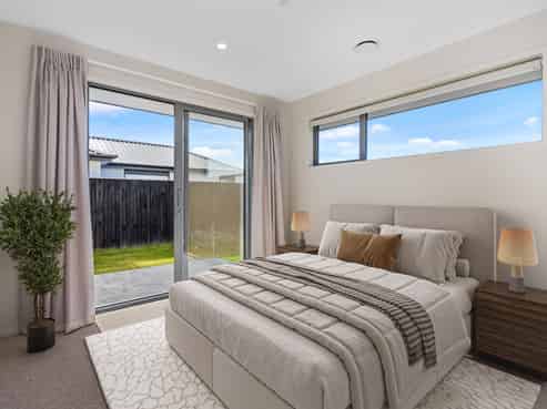 12 Weaver Street, Woodend