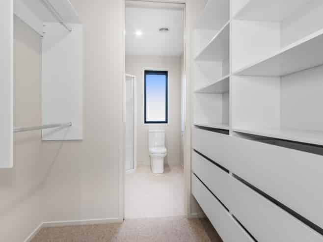 12 Weaver Street, Woodend