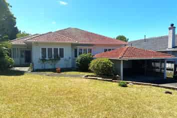 5 Admiral Beatty Ave, Mount Roskill