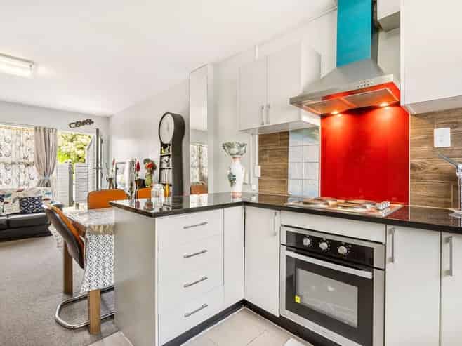 9/11 Tawera Road, Greenlane