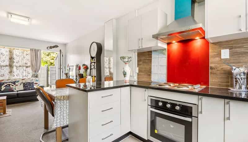 9/11 Tawera Road, Greenlane