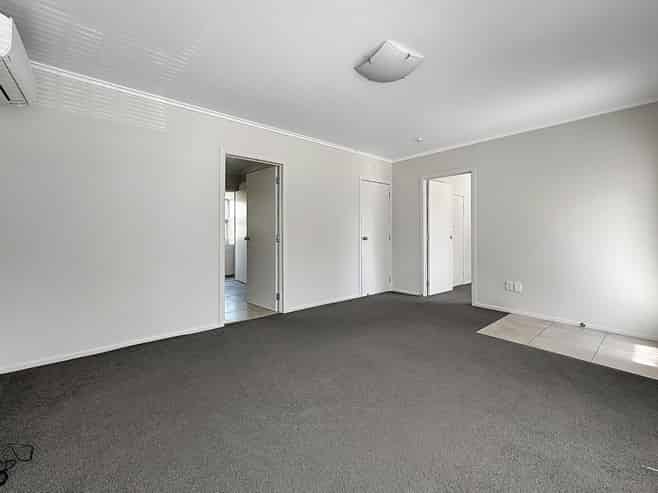 1/216 Beach Road, Campbells Bay