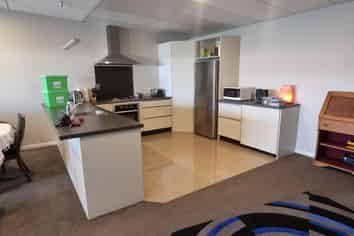 12A Hocking Street, Mount Maunganui