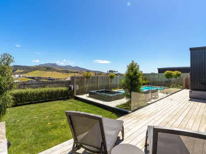 46 Rangitahi Road, Raglan
