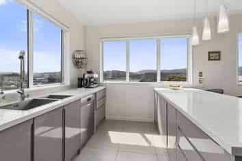 8 Polestar Lane, Whitby