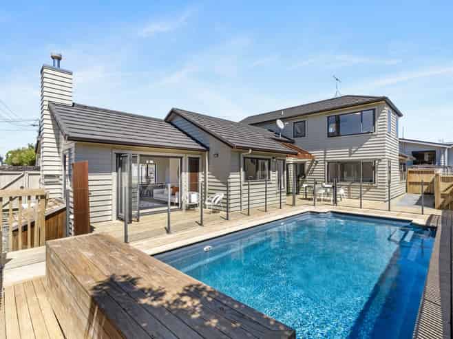 36 Wainui Avenue, Point Chevalier