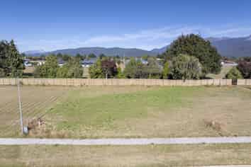 61 Tukare Loop, Te Anau