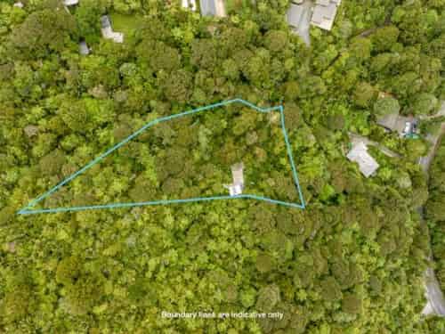 408A Scenic Drive, Waiatarua