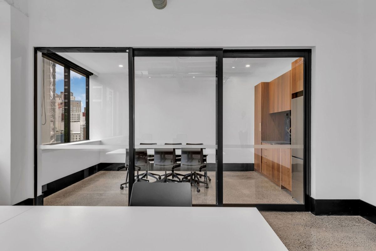 Accessible CBD Turnkey Office – pohled 4
