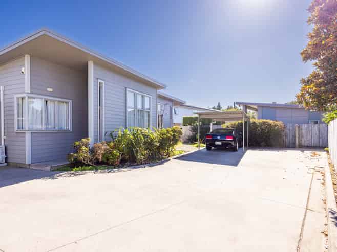 37D Jones Crescent, Melville