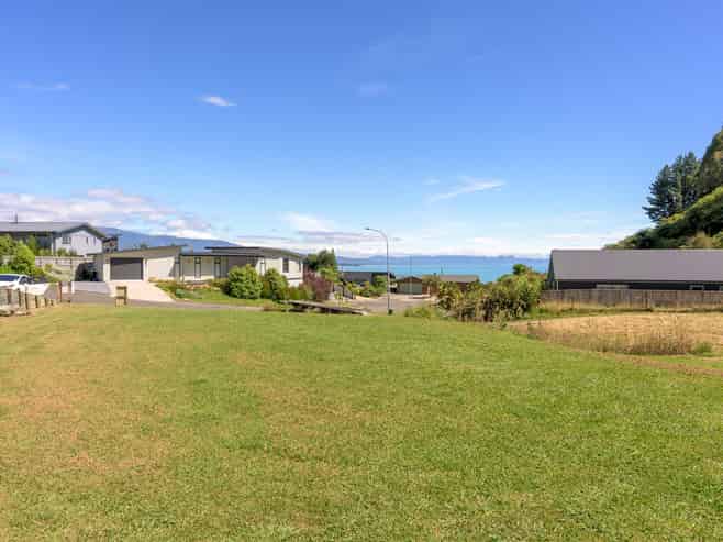 16 Pohutukawa Place, Pohara