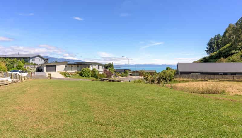 16 Pohutukawa Place, Pohara