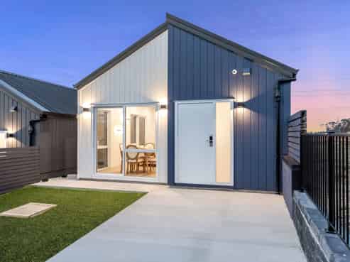 36 Horokaka Street, Massey