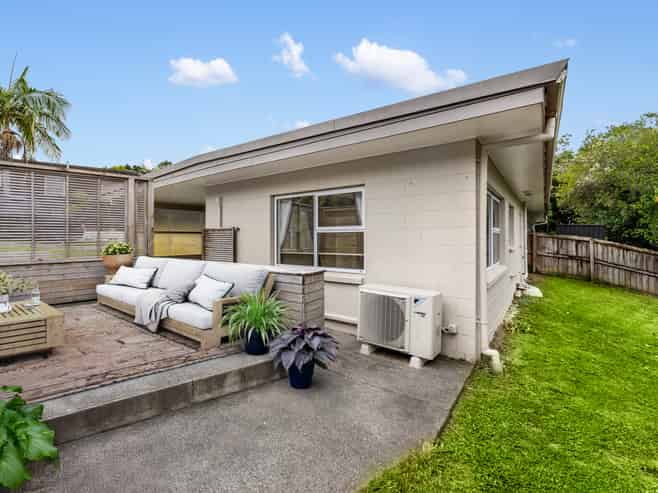 1/2 Flavia Close, Torbay