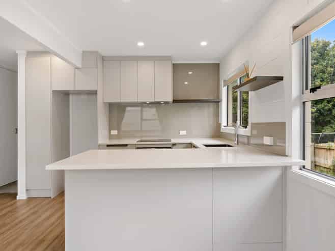 1/2 Flavia Close, Torbay