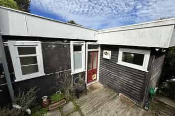 34 Cluny Road, Plimmerton
