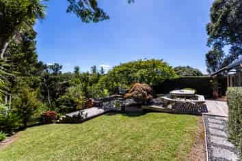 6 Learmonth Avenue, Birkenhead