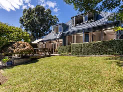 6 Learmonth Avenue, Birkenhead