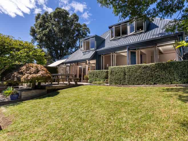 6 Learmonth Avenue, Birkenhead