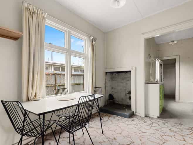 12 Somerset Crescent, Spreydon