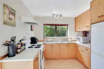 10B Frances Street, Hamilton East