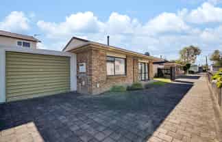 10B Frances Street, Hamilton East