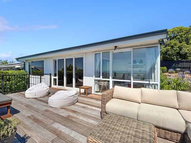 161 Major Hornbrook Rd, Mount Pleasant