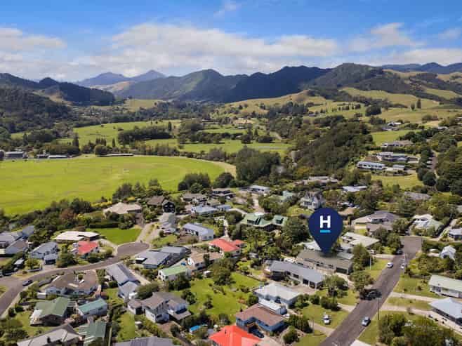 213 Tony Avenue, Thames