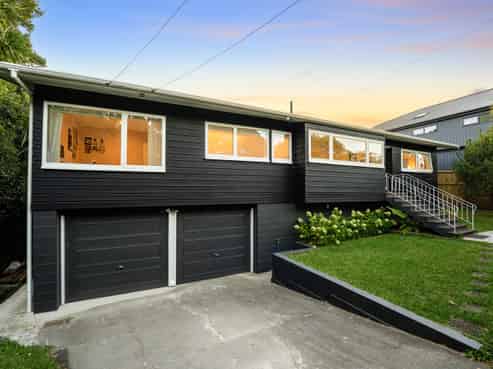 2 Carlisle Street, Glendowie