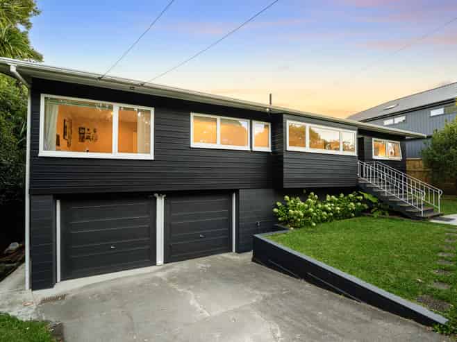 2 Carlisle Street, Glendowie